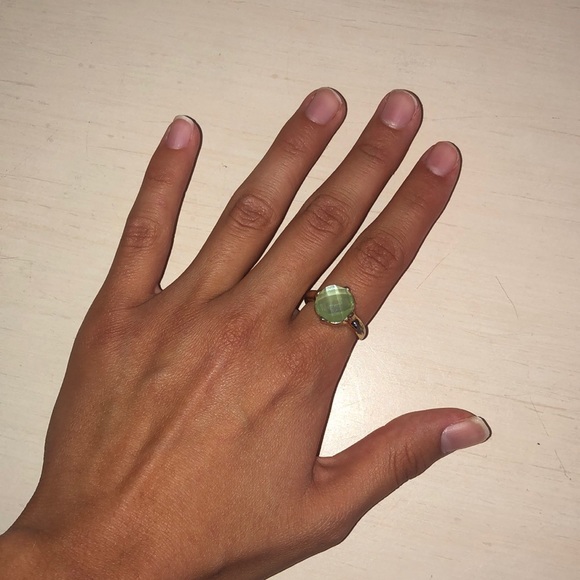 Claire's Jewelry - a ring size 8💚